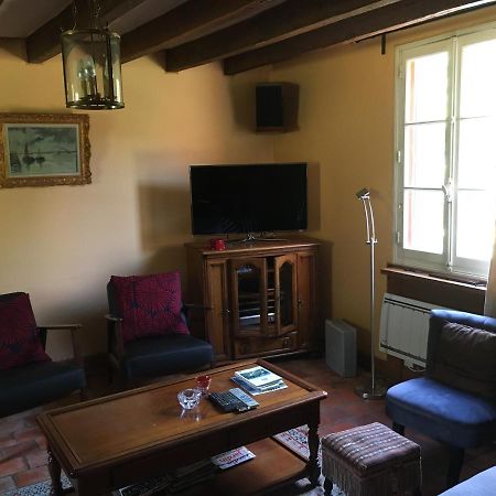 La Maison De Lucie Veuil Zewnętrze zdjęcie