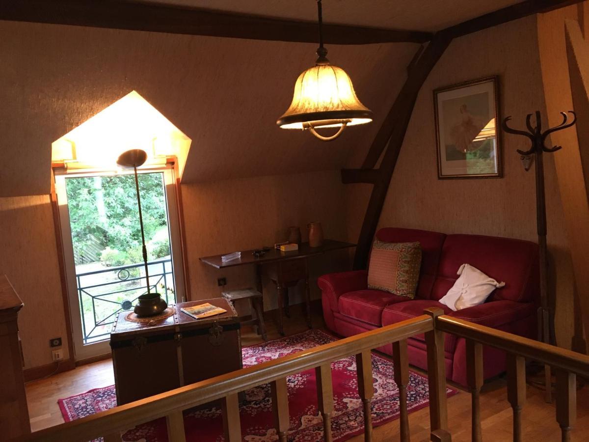 La Maison De Lucie Veuil Zewnętrze zdjęcie